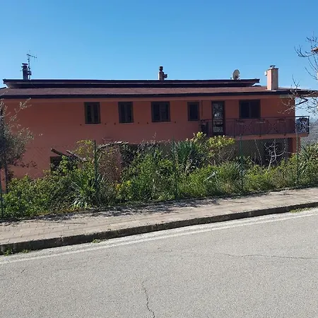 Immersi Nella Natura Penzion SantʼAngelo a Fasanella